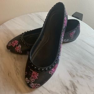 Crocs flats